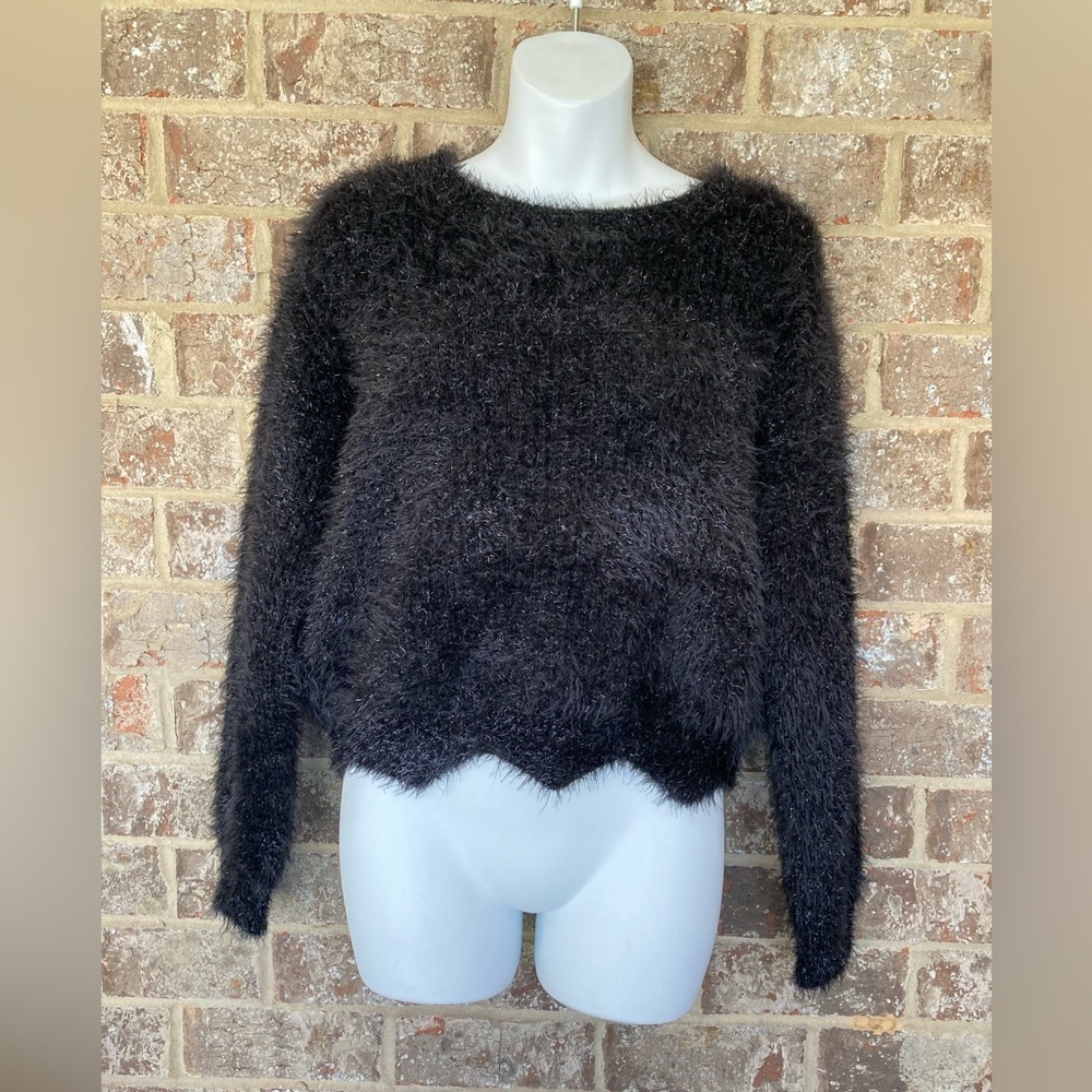 NEW LUCY PARIS Lola Glitter sweater in black size Medium Retails $80